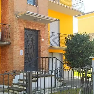 https://casa-isabel.emilia-romagnahotels.net